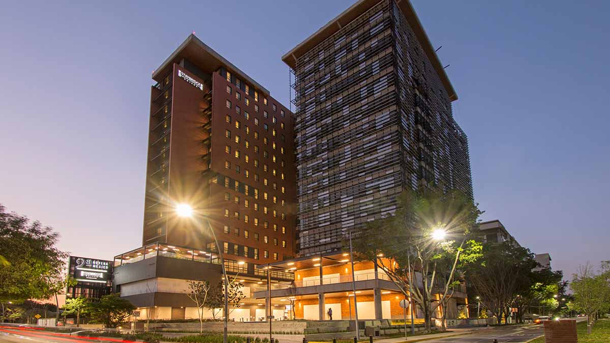 Staybridge Suites Guadalajara Novena