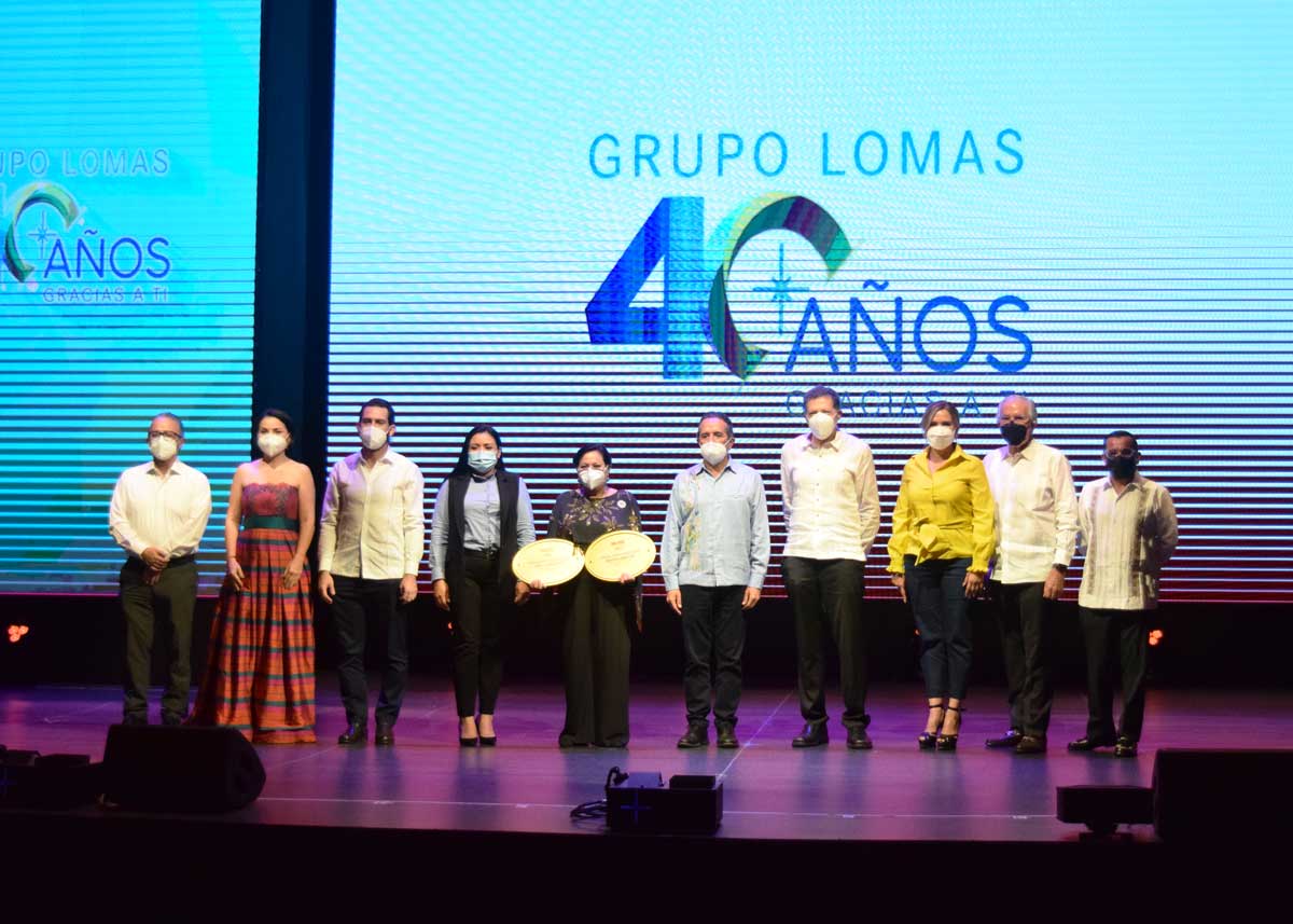 grupo lomas travel