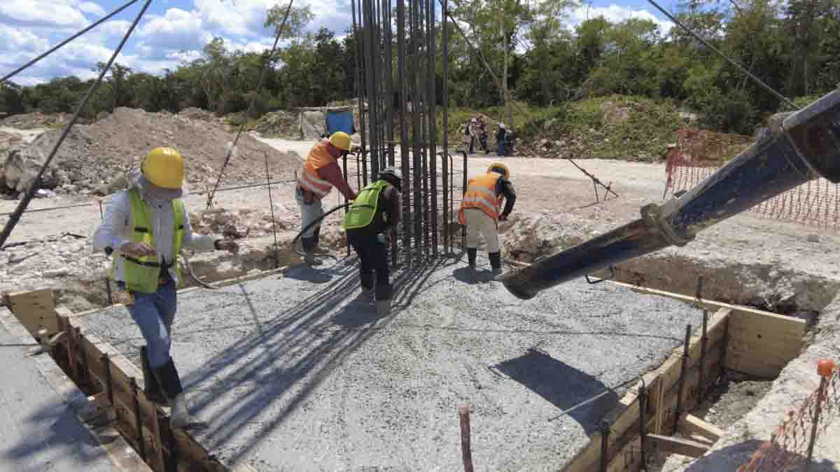 Avanzan obras de construcción del Tren Maya