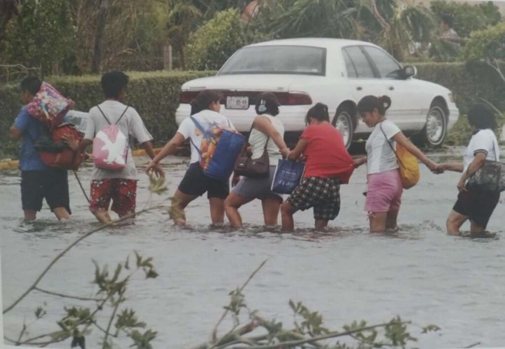 Huracán Wilma trayectoria 2018