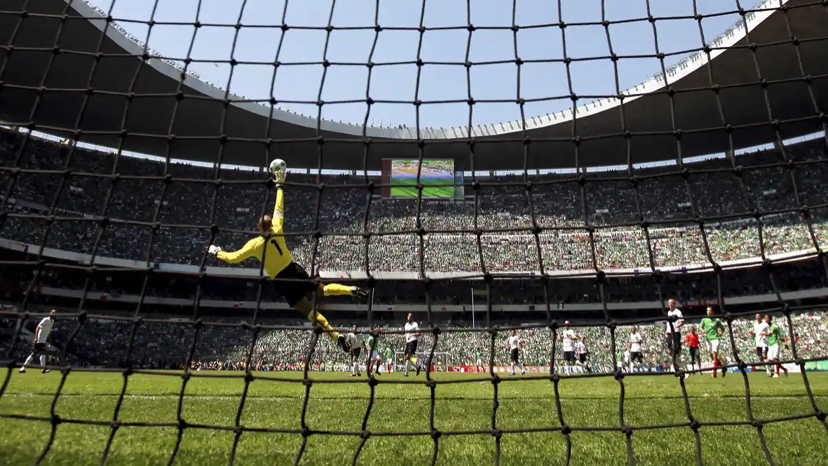 Airbnb y FIFA
