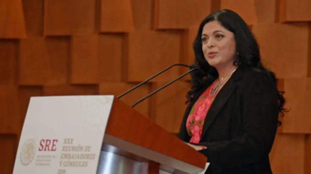 Alejandra Frausto Guerrero