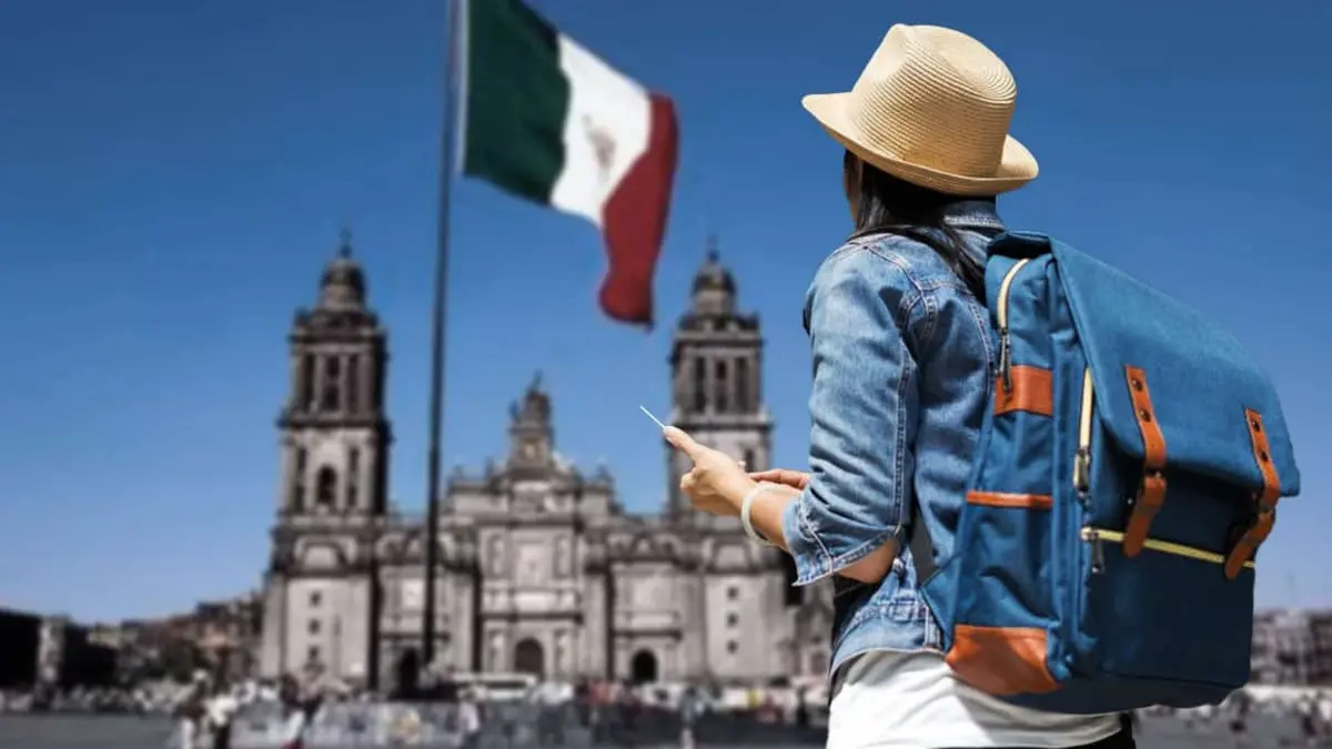 Disminución de visitantes internacionales