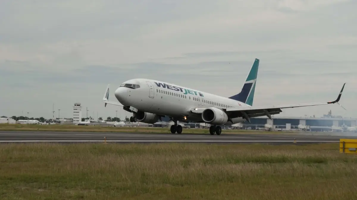 Nueva frecuencia Toronto–Mérida