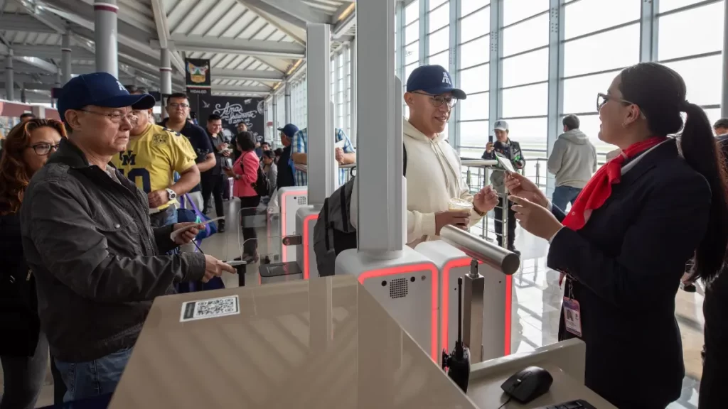 Vuelos nacionales e internacionales