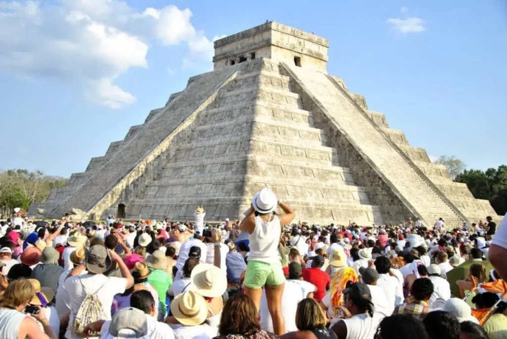 Museos y zonas arqueológicas de México