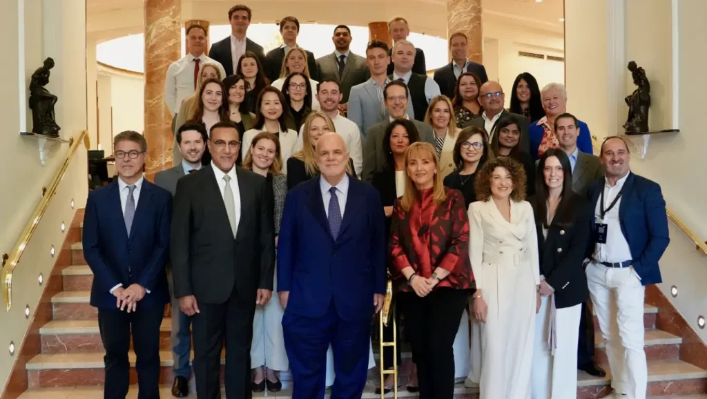 nueva estructura de liderazgo