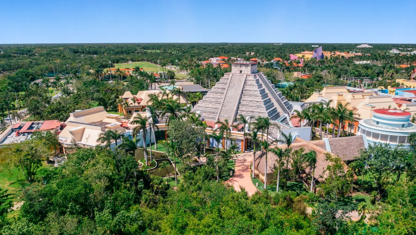 Iberostar Beachfront Resor