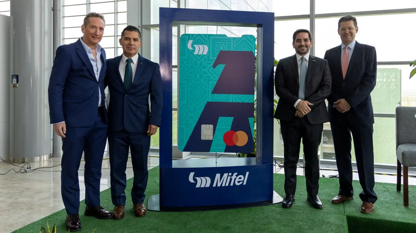 Mifel, Mexicana y Mastercard