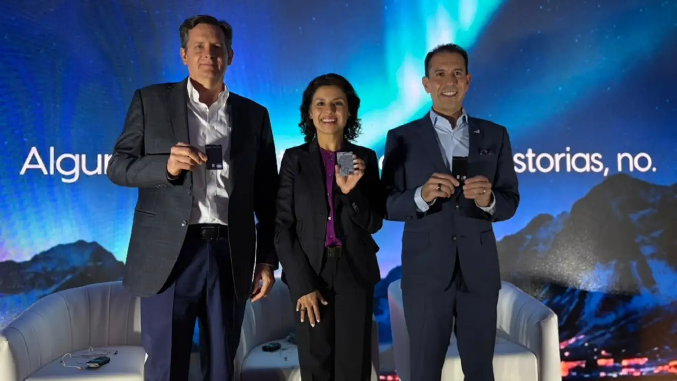 American Airlines, INVEX Banco y Mastercard