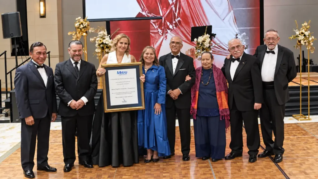 La Metro celebra 33 años