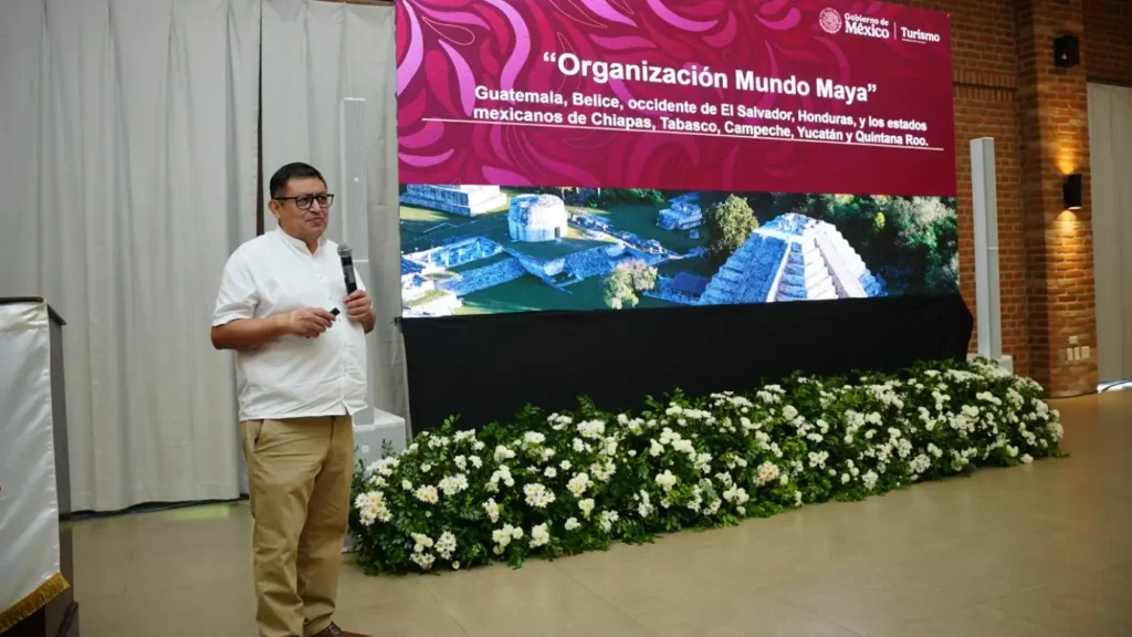 Mundo Maya